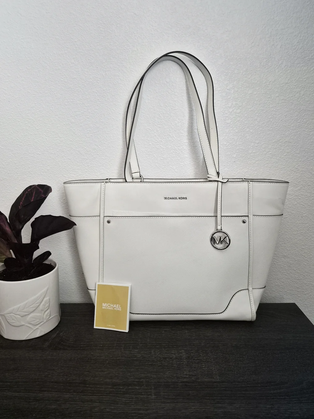Michael Kors Harrison Large White Leather Tote Bag - Picture 1 of 6